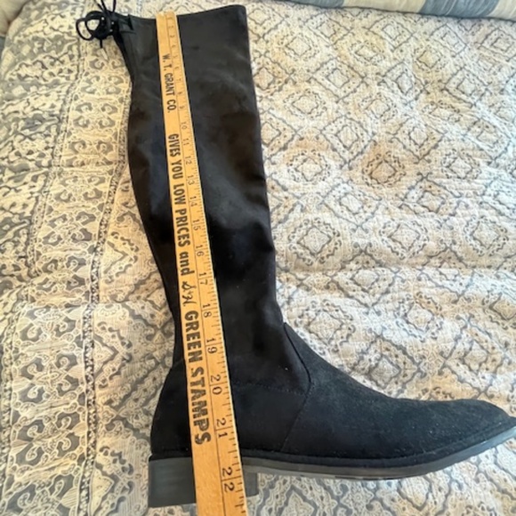 Marc Jacobs Black Suede Over The Knee 3/4" Heel Boots Sz 6M EUC - Picture 9 of 10
